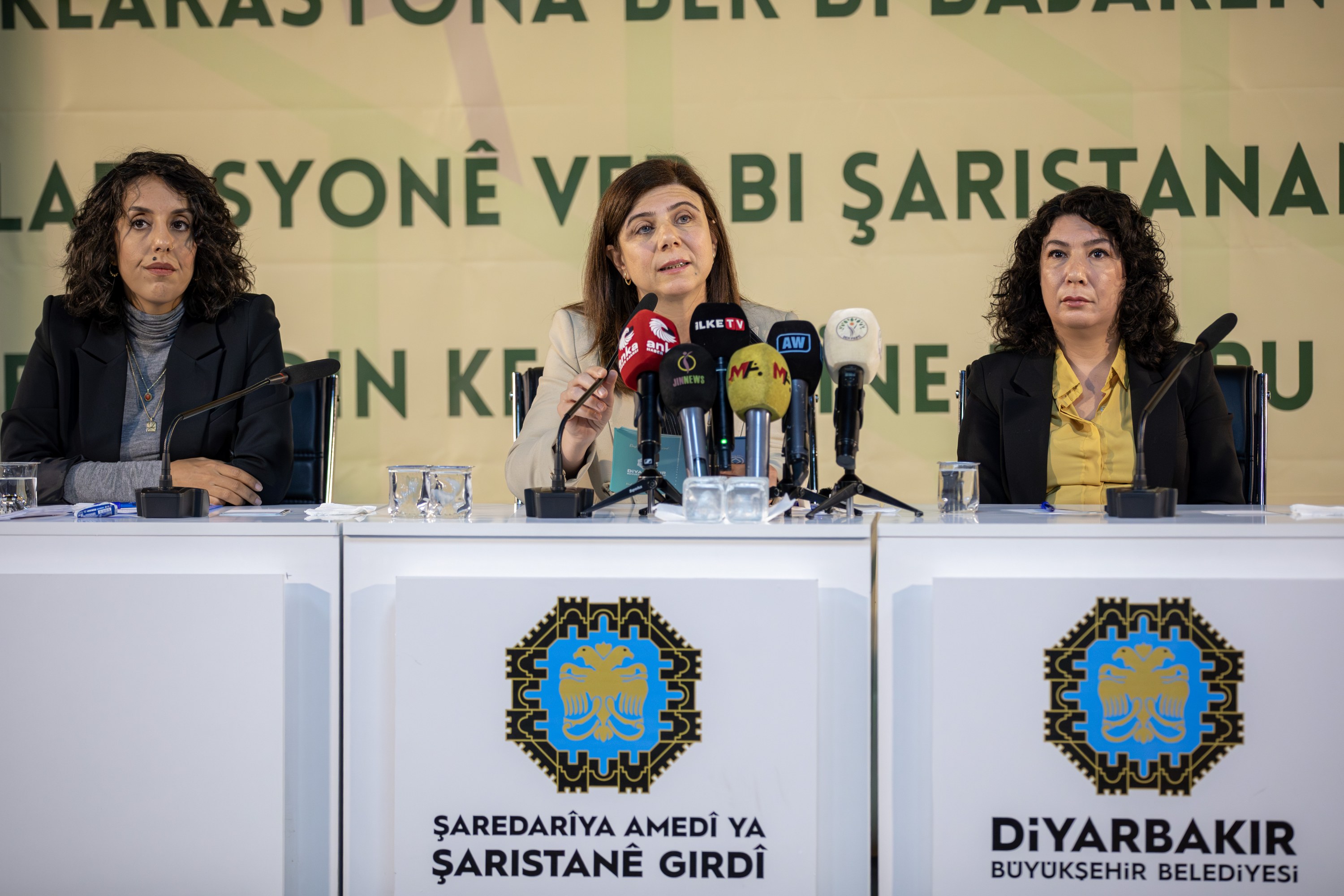 Eşbaşkan Bucak: Kenti kadınlarla birlikte yeniden kurmak için kararlıyız